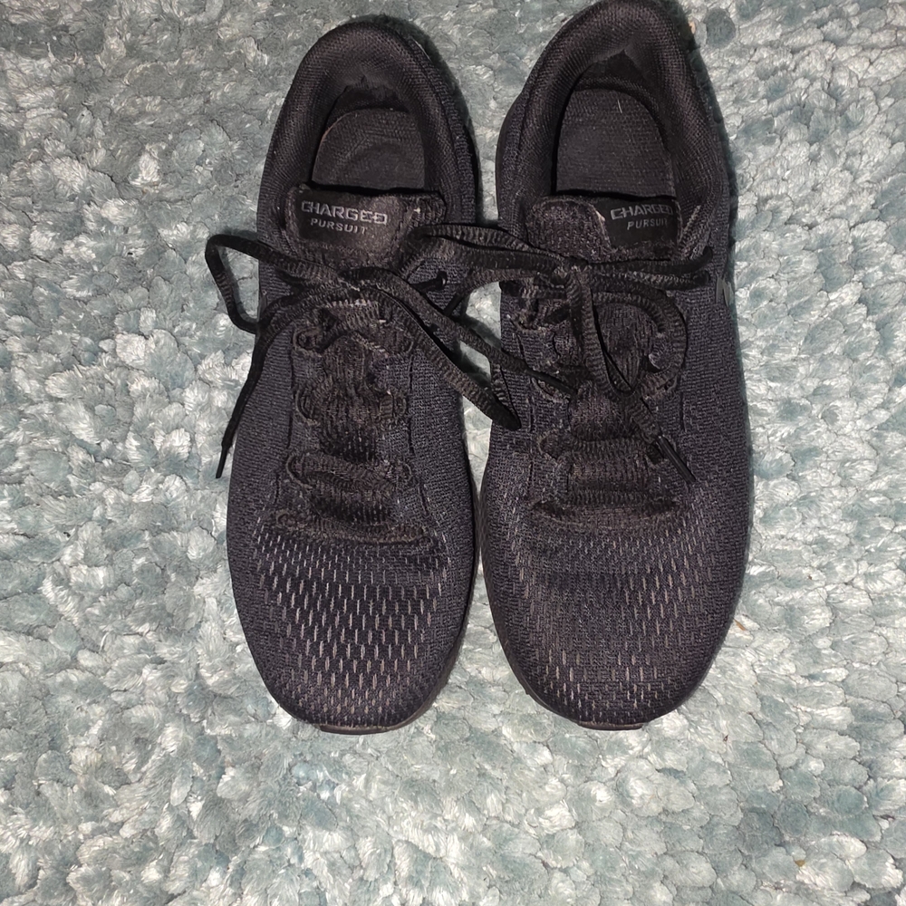 Under Armour Charged Pursuit Black Running Shoes
